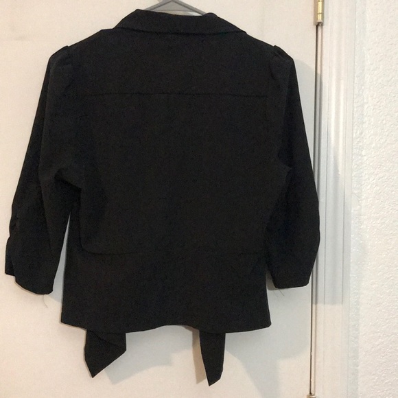 Blazer - Picture 2 of 2